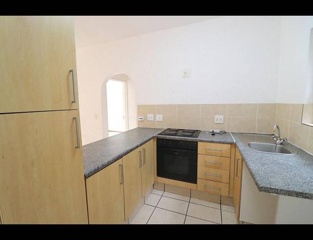 1 BEDROOM PROPERTY TO RENT IN LONEHILL